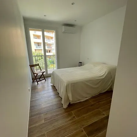 Appartement T3 Neuf Centre *