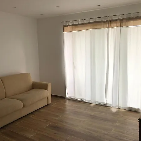 Appartement T3 Neuf Centre *